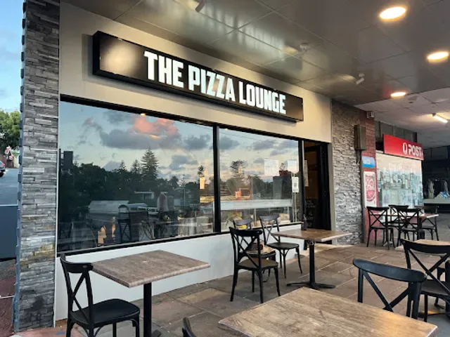 The Pizza Lounge
