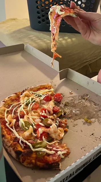 The Pizza Lounge
