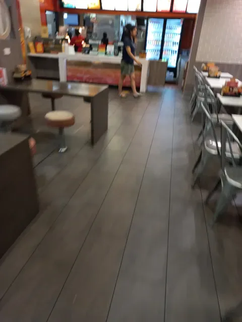 Oporto South Perth Drive Thru