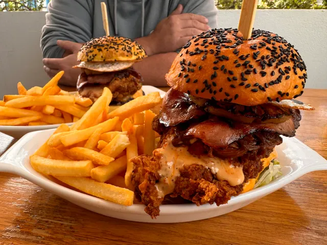 Burgery Bar | Wanneroo