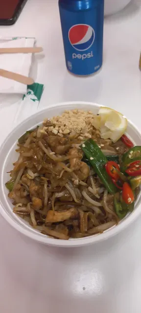 W2 Noodle & Sushi