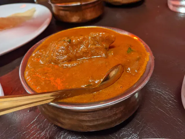 The Curry Hut