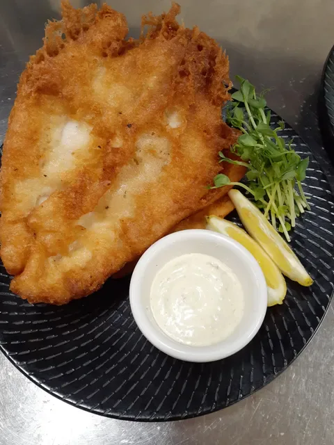 The Grove Bar & Grill