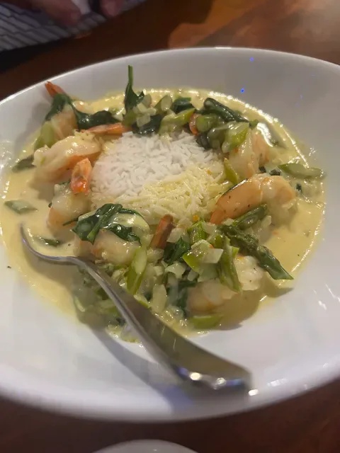The Grove Bar & Grill