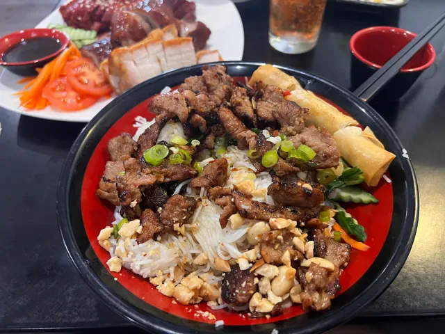 Friendship Vietnamese Delights Restaurant