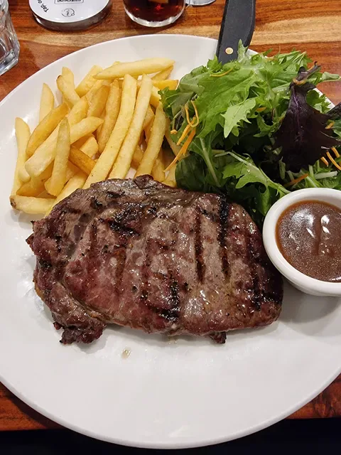 Herdsman Lake Tavern