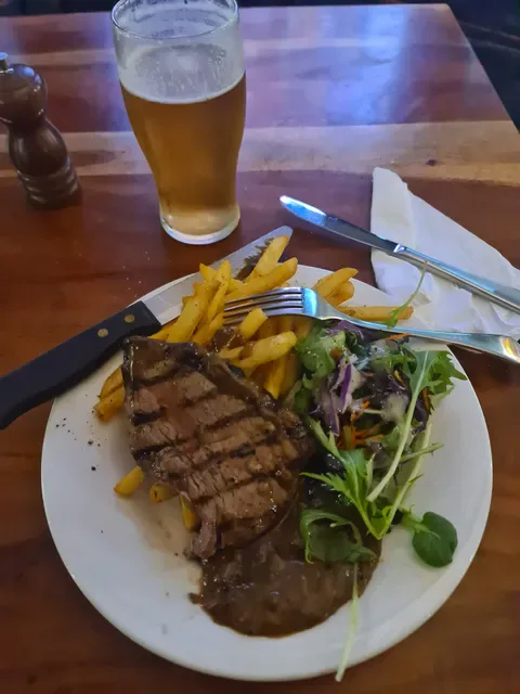 Herdsman Lake Tavern