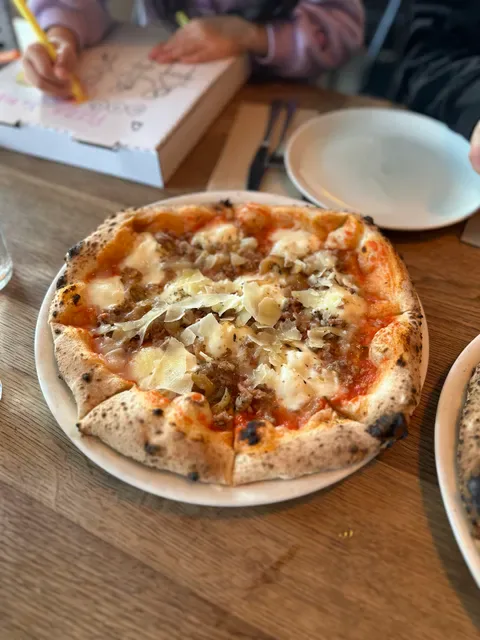 Monsterella Pizza