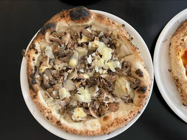 Monsterella Pizza