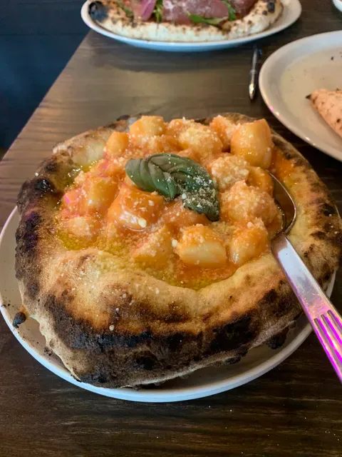 Pizzeria Da Leo WEMBLEY