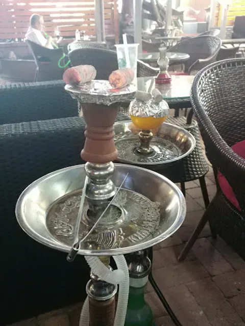 Luna Lounge
