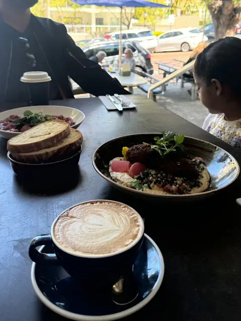 Mount Street Breakfast Bar