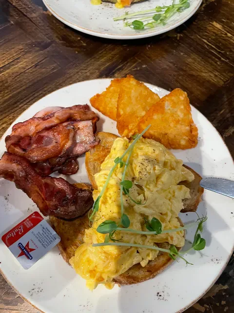 Cafe Lumos