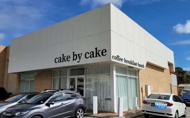 cake by cake (CAFE CBC)