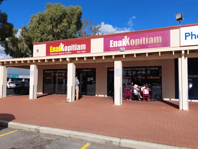 Enak Kopitiam