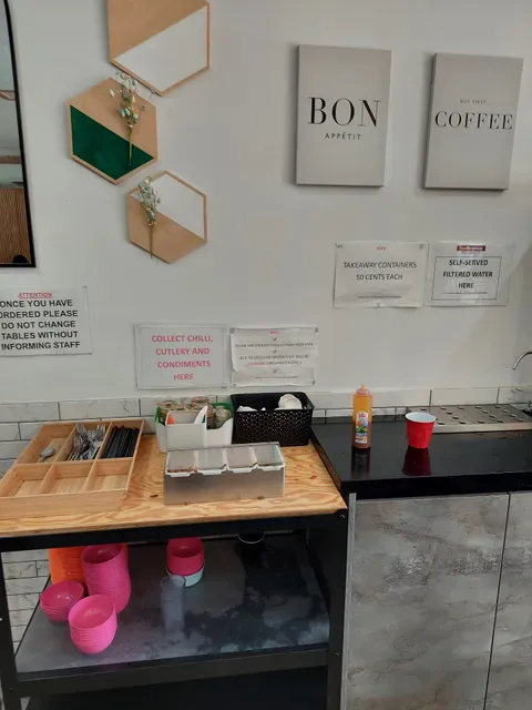 Enak Kopitiam