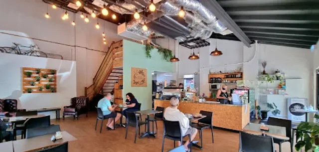 Twig & Sparrow Cafe