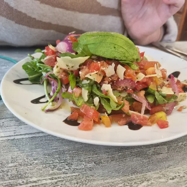 Lo Quay River Cafe