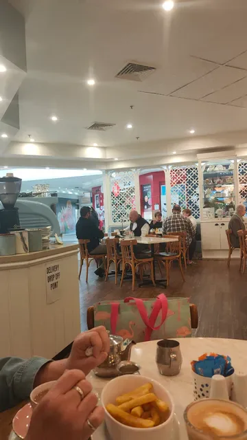 Boulevard Cafe and Tearooms