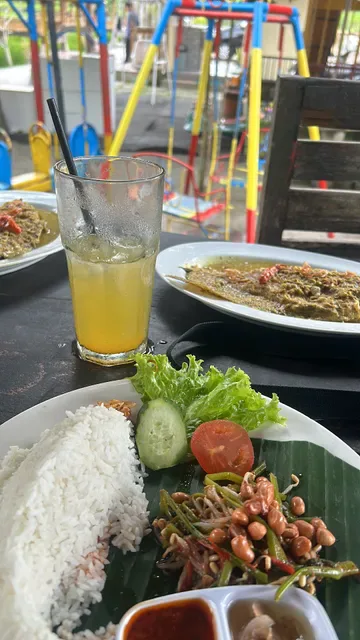 Warung D'ala Desa