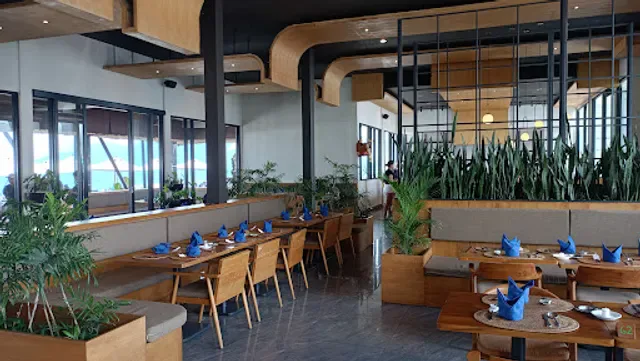 Grand Puncak Sari Restaurant