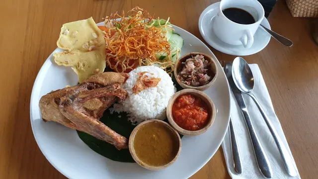 The Northview Bali - Ngiring Ngewedang Restaurant & Coffee Corner