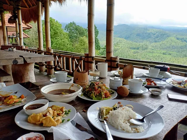 Don Biyu coffee food and rendezvous