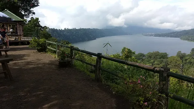 Puncak Bagus Resto & Guest House