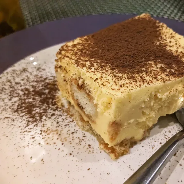 Tanda Pizza Restaurant