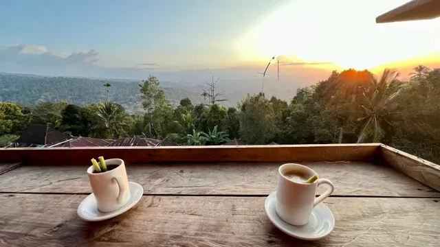 Warung Enjoy Cafe 2 Munduk