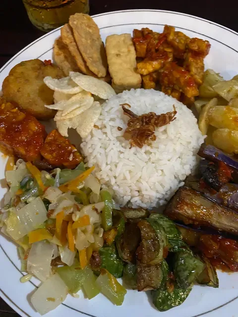Warung Genitri