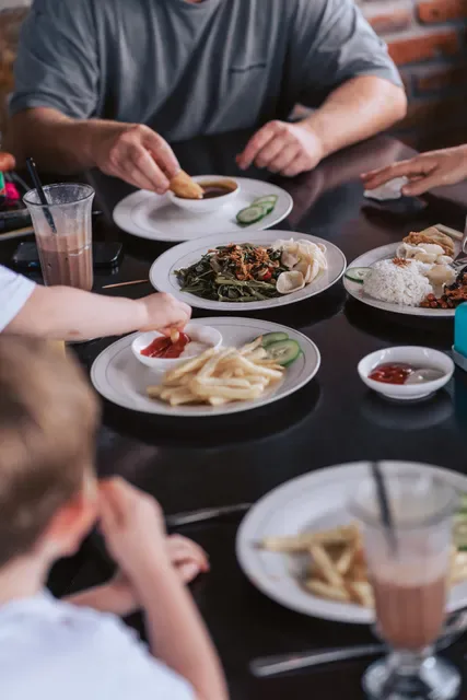 Warung Genitri