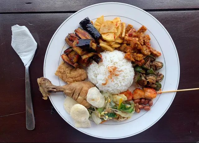 Warung Genitri