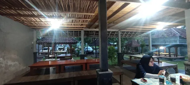 Warung Ikan Bakar Xenia