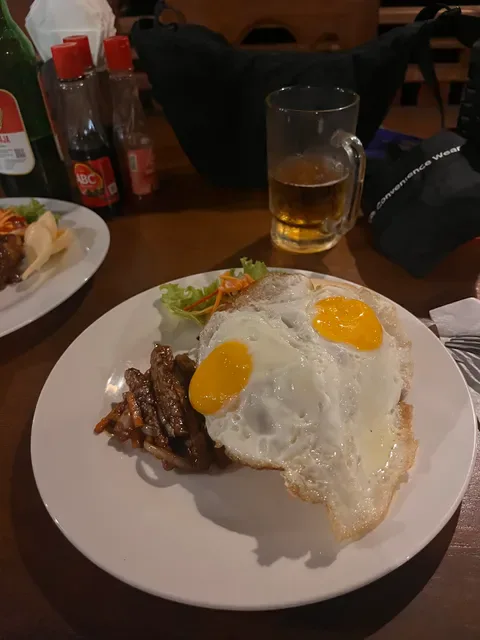 Warung Made's Munduk