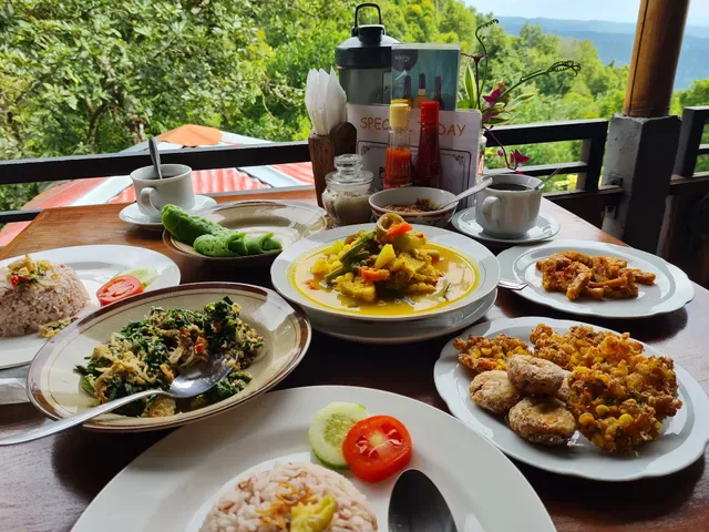 Warung Made's Munduk