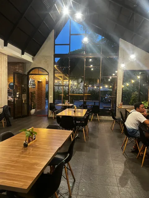 Café Sukka Baturiti - Coffee Shop & Restaurant Bali