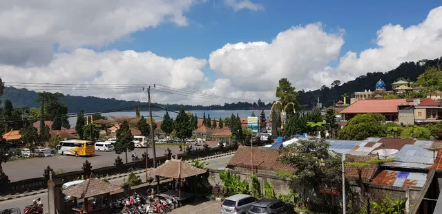 De Danau lake view restaurant