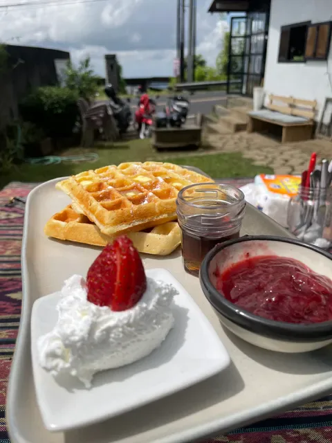 The Lost cafe