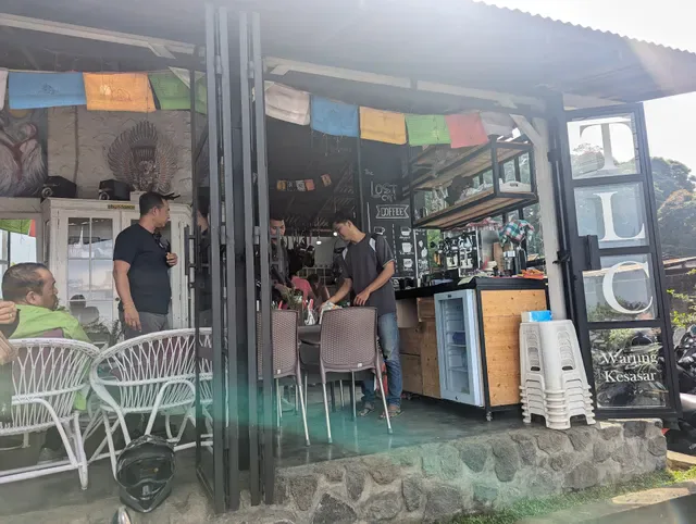 The Lost cafe