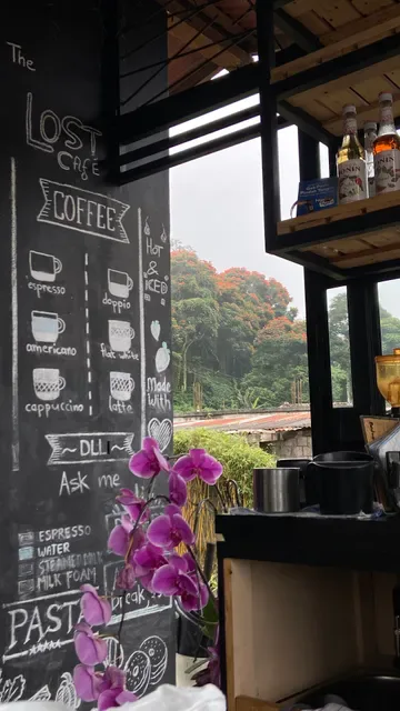The Lost cafe