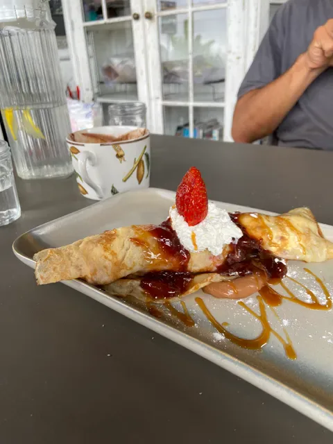 The Lost cafe