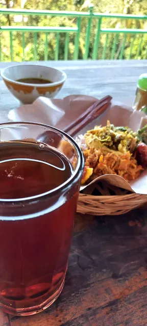 Warung Makan Alami