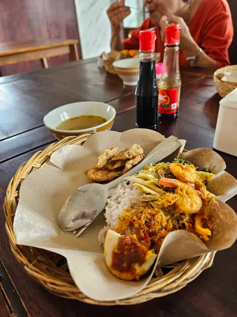 Warung Makan Alami