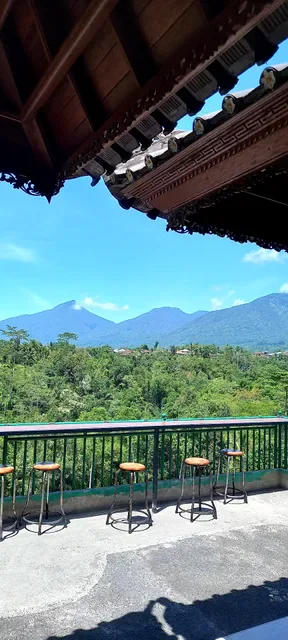 Warung Makan Alami