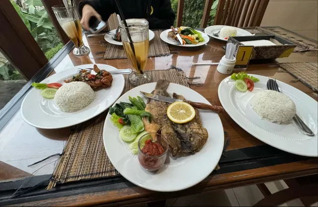 Warung Makan & Catering "Wayan" Candikuning