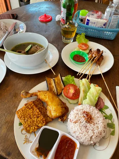Warung Moglong