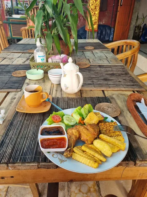 Warung Moglong