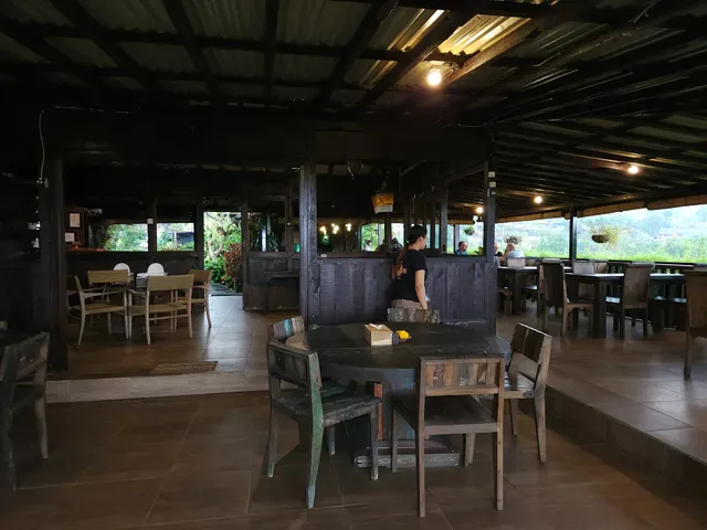 Warung Taman Gemitir