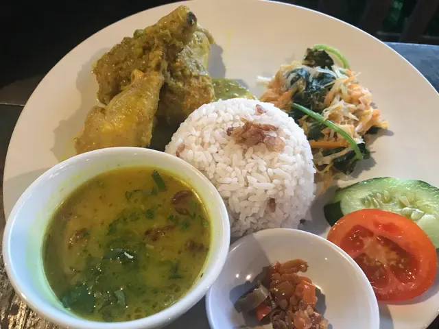 Warung Taman Gemitir